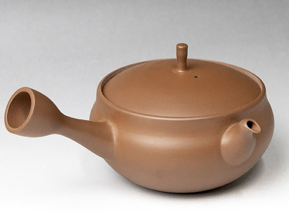 Banko teapots by Otsuki Shun