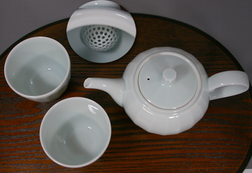 Ridged celadon teapot and yunomi from Hakusan porcelain company