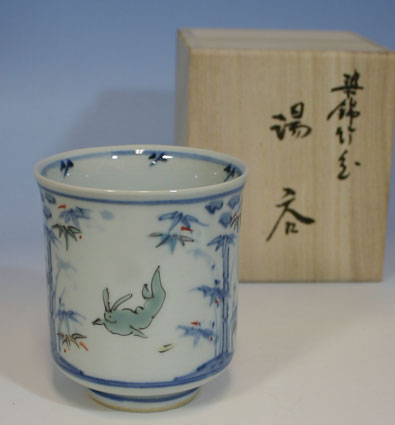 Teacup by Arita artist, Miyazaki Yusuke