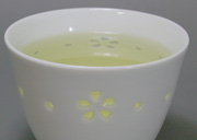 Arita suisho bori porcelain yunomi cup