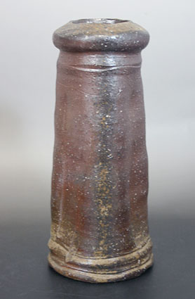 Bizen Sanbou (Three Sided) Flower Vase