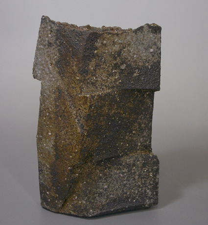 Bizen vase