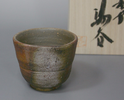Japanese pottery - Bizen yunomi (teacup)