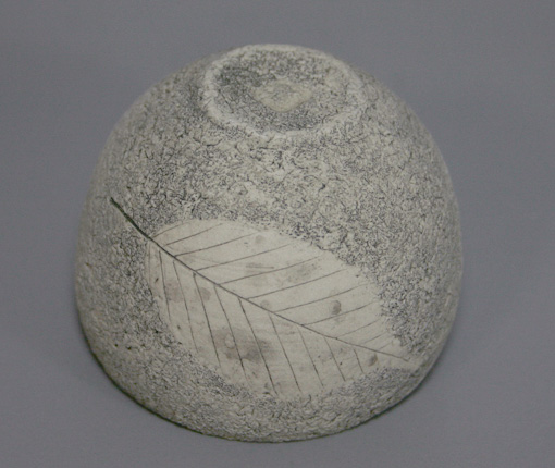 Kasama yaki leaf patterned stone guinomi