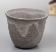 Muji Karatsu (Muji garatsu) guinomi