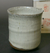 Madara karatsu yunomi