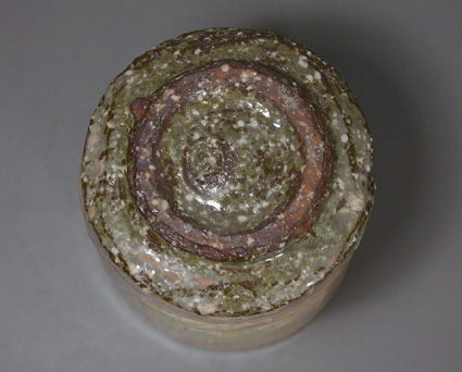 Hagi ware - Tsuchinohana yunomi by Mukuhara Kashun