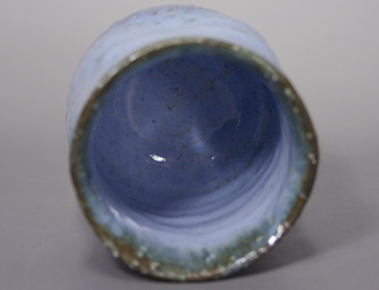 Hagi ware - Aohagi yunomi by Mukuhara Kashun