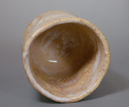 agi ware - biwa loquat yunomi by Mukuhara Kashun