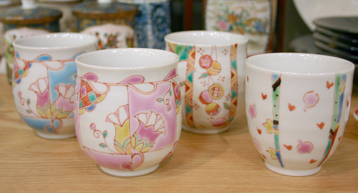 Colorful yunomi from Gin shu kiln