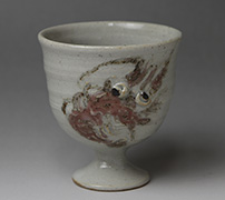 Kutani ebi footed sake cup by Ichikawa Seirin