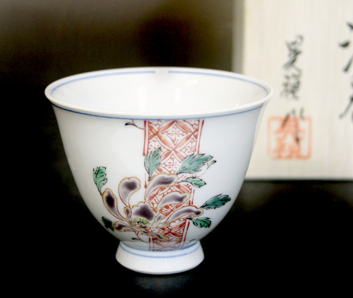 Kutani peony teacup