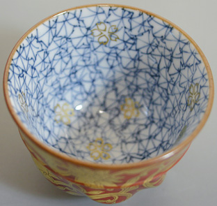 Japanese pottery -Kyoyaki handpainted guinomi sake cup