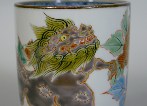 Japanese pottery/Kyoto ware yunomi teacup from Ichiraku kiln