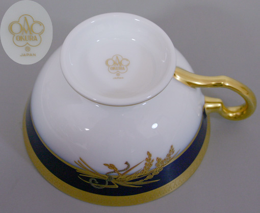 Gold Rice Sheaves tea set by Okura China