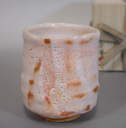 Japanese pottery - shino yunomi teacup