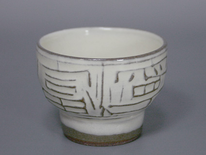 Japanese pottery- Fukijimon guinomi by Nakajima Masao