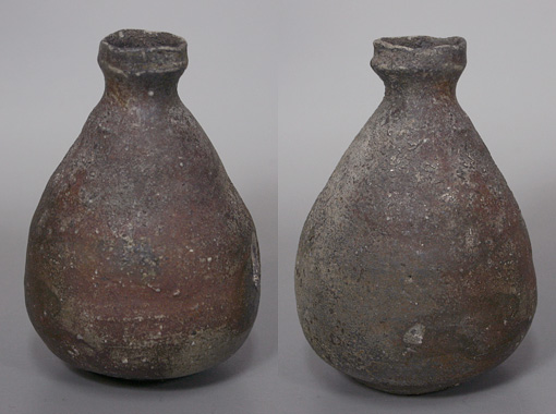 Japanese pottery  - Tanba (Tamba) tokkuri sake bottle