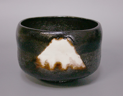 Minoyaki Mt.Fuji chawan by Mizuno Kenichiro