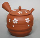 Shudei sakura teapot by Gyokko