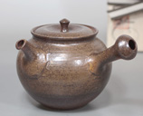 Tokoname teapot by Hokujo