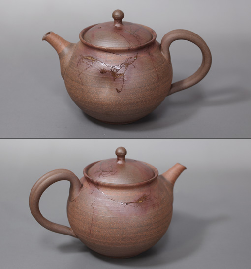 Hokujo backhandled teapot 