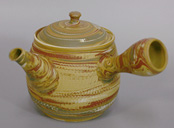 Tokoname teapot by Kenji