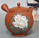 Handengraved teapot by Kodo
