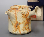 Japanese pottery Tokoname teapot by Konishi Yohei