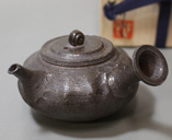 Tokoname Mayake teapot by Konishi Yohei