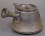 Tokoname Teapot by Konishi Yohei