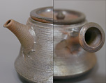 Tokoname Teapot by Konishi Yohei