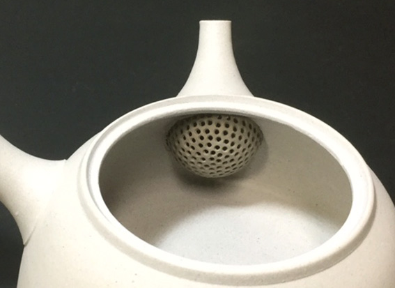 Japanese pottery -  Tokonameyaki teapot by Kouji