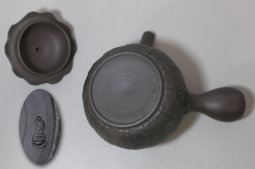 Japanese Tokoname teapot by Motozo