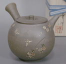 Yakishime sakura kyusu by Seiho