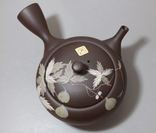 Japanese Tokoname Teapot by Shoryu - Handpainted balloonvine