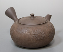 Japanese pottery Tokoname teapot by Touju