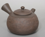 Japanese pottery Tokoname teapot by Touju