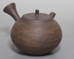 Japanese pottery Tokoname teapot by Touju