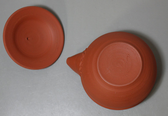 Japanese pottery -  Tokonameyaki houhin teapot by Yamada Sou