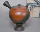 Handcrafted teapot by Yoshiki