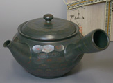Green nerikomi kyusu by Yusen
