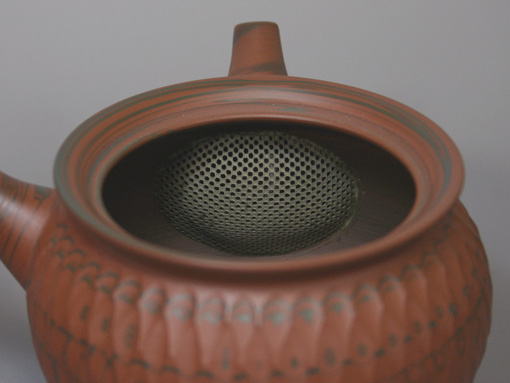 Tokoname red nerikomi teapot by Yusen