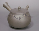 Yakishime small flower arabesque kuysu by Yutaka