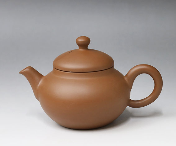 Banko teapots by Otsuki Shun