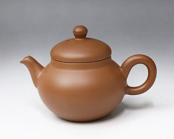 Banko teapots by Otsuki Shun