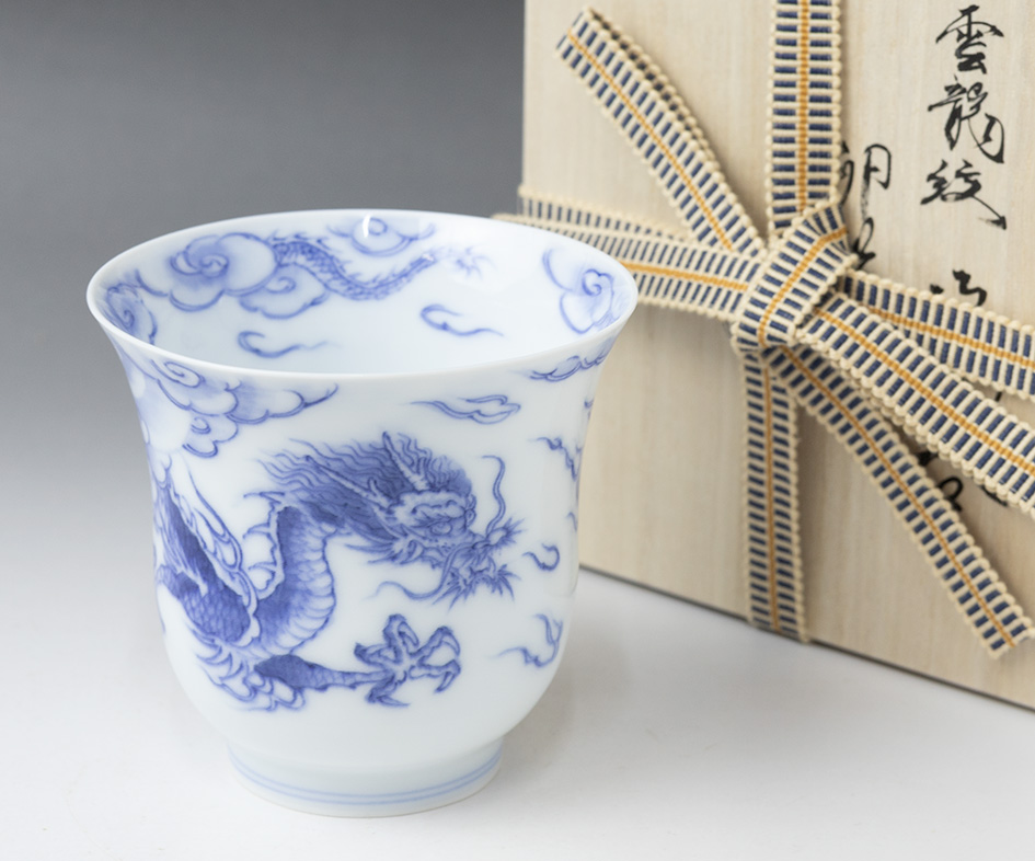 Hirado eggshell porcelain dragon yunomi - front view