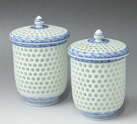 Arita porcelain yunomi