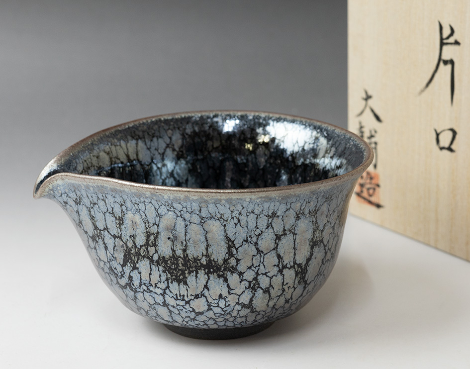 Ginyou tenmoku katakuchi sake pourer by Hashimoto Daisuke
