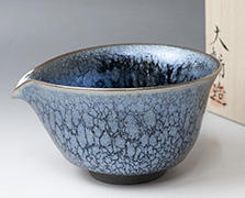 Hyoen tenmoku katakuchi sake pourer by Hashimoto Daisuke